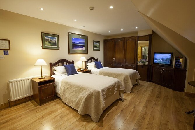 Twin-Deluxe-Ensuite with Bath-Sea View-Golf Course view - Room 4